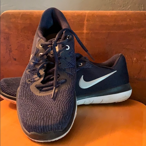 Nike Shoes - 3 for $20. Nike walking shoe